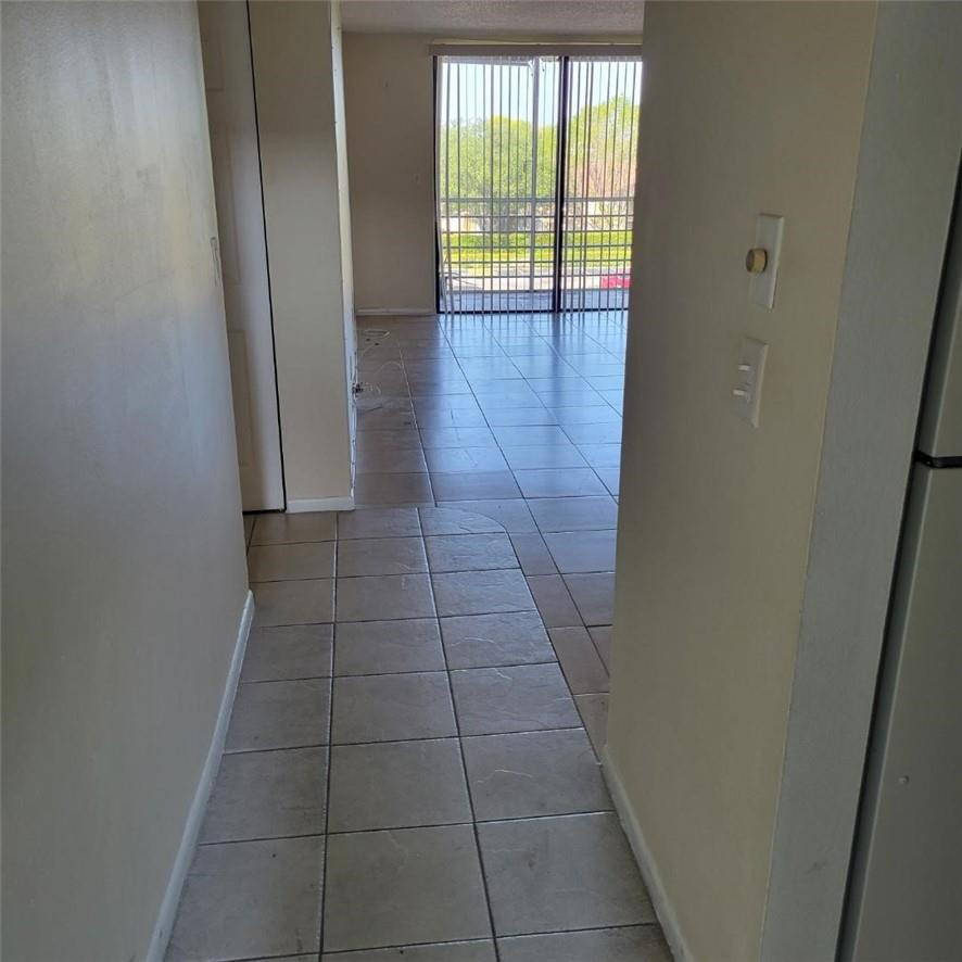 1820 N 81st Avenue - Photo 6