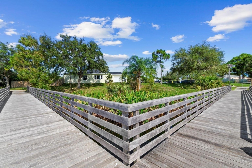 5032 Se Flounder Avenue - Photo 18