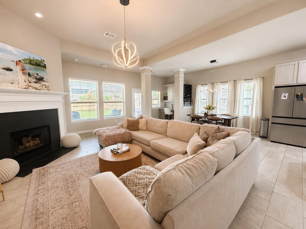 7015 Chackbay Lane - Photo 3