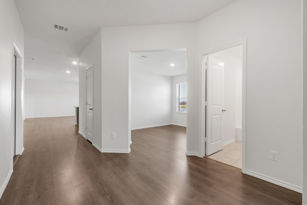 1000 Homestead Lane - Photo 4