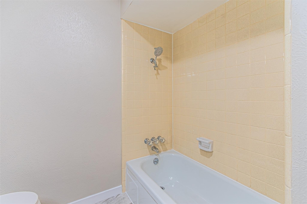 1509 Crockett Street - Photo 17