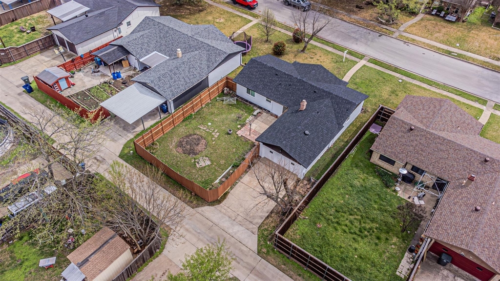 1509 Crockett Street - Photo 2