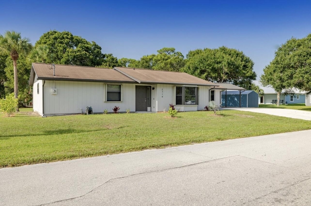2714 Rhode Island Avenue - Photo 2