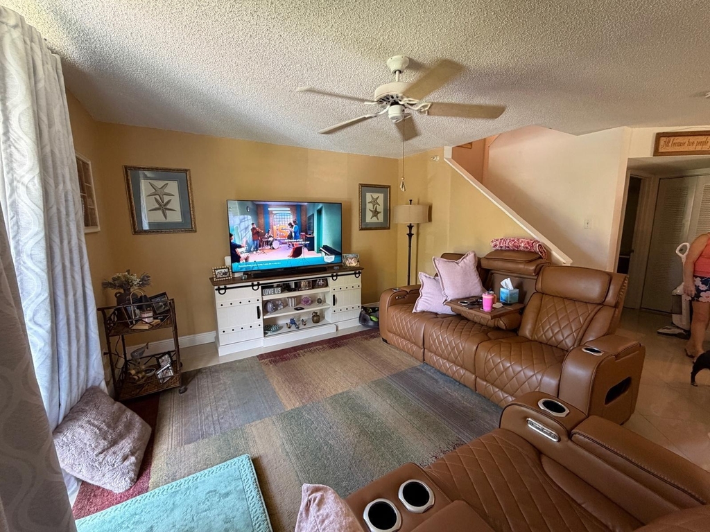 123 Yacht Club Way - Photo 2