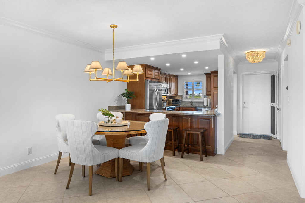 511 Bayshore Drive - Photo 4