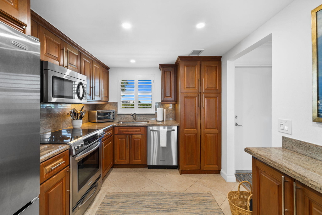 511 Bayshore Drive - Photo 9