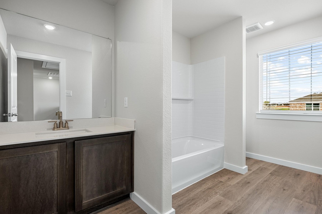 1702 Paul Drive - Photo 6