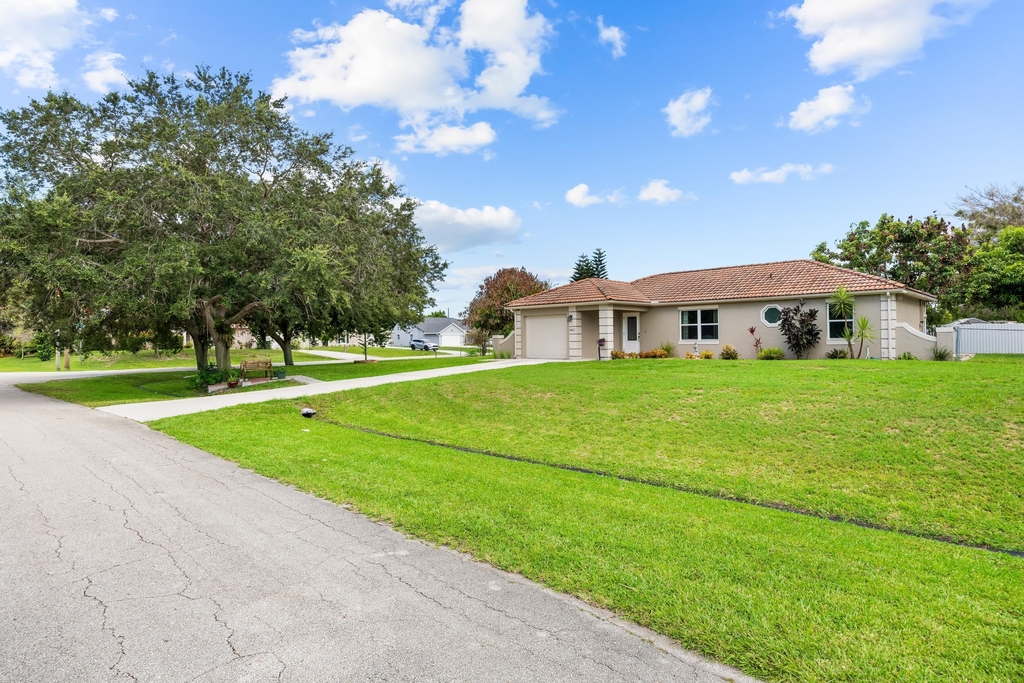 265 Sw Dalton Circle - Photo 18
