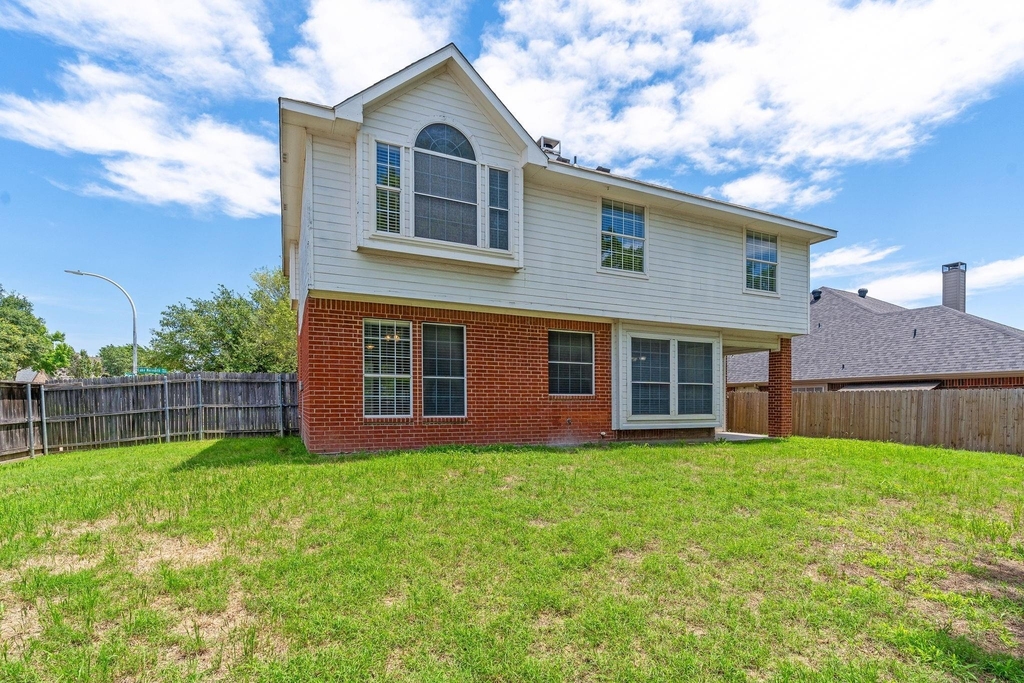 7849 Lake Meredith Way - Photo 23
