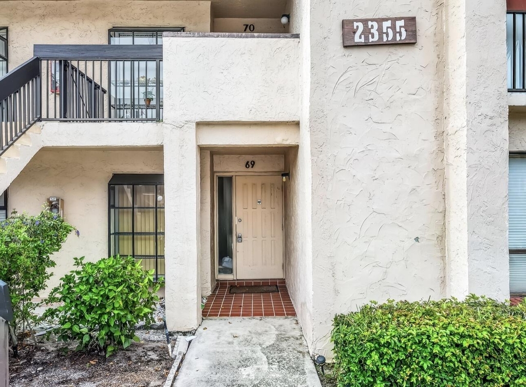 2355 Sw 15th - Photo 1