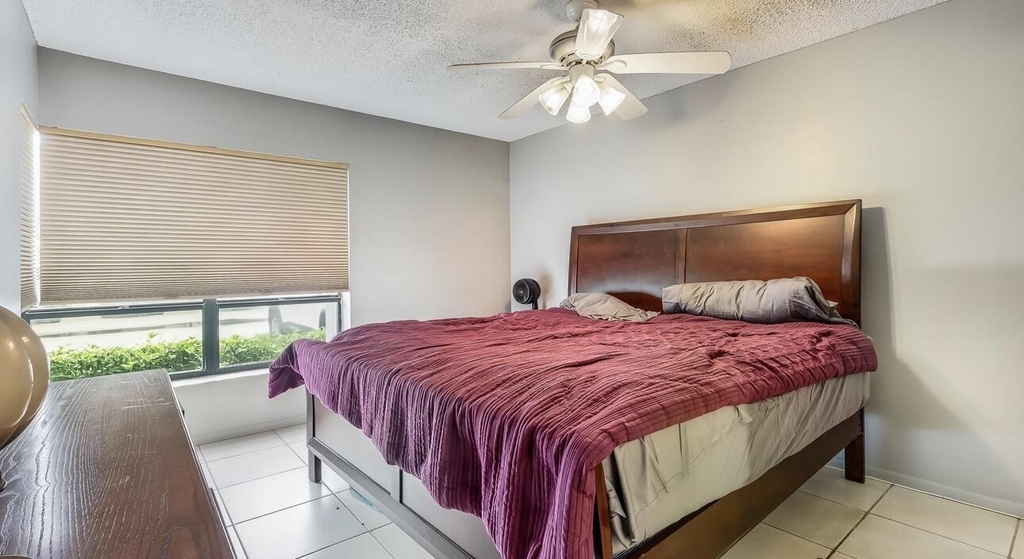 2355 Sw 15th - Photo 7