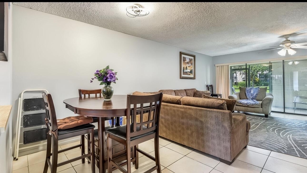 2355 Sw 15th - Photo 9