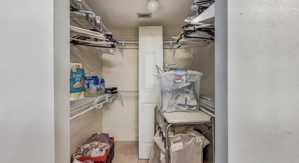 2355 Sw 15th - Photo 8