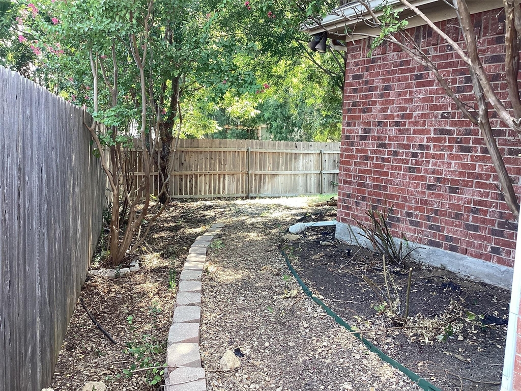 4936 Happy Trail - Photo 21