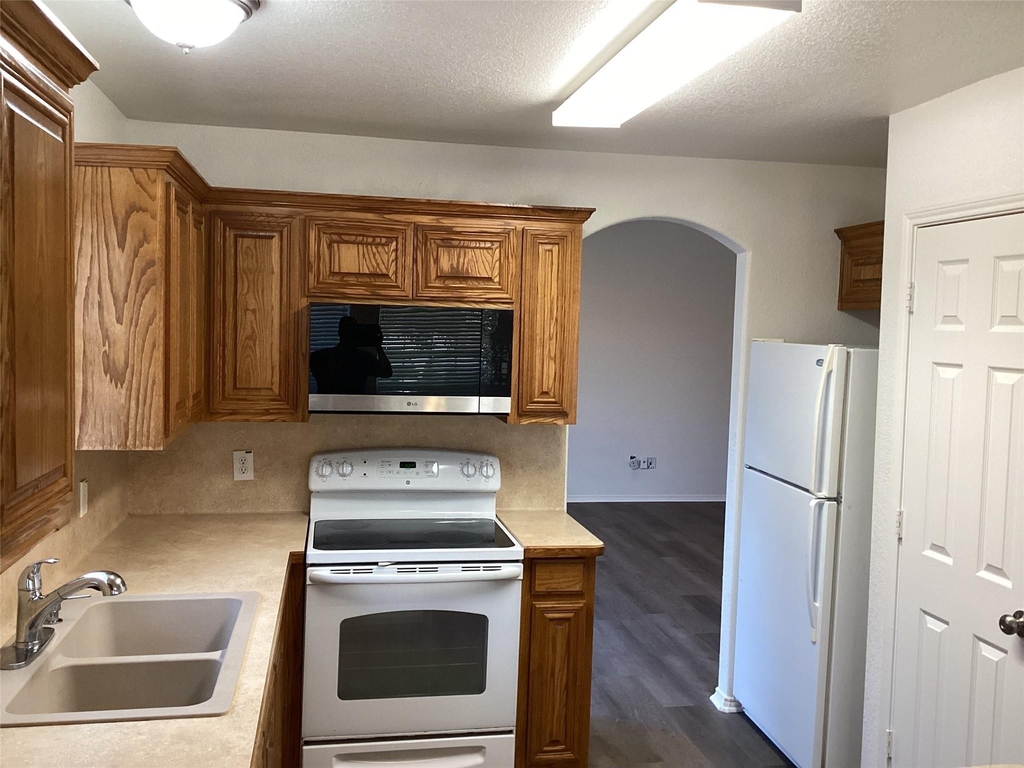 4936 Happy Trail - Photo 6