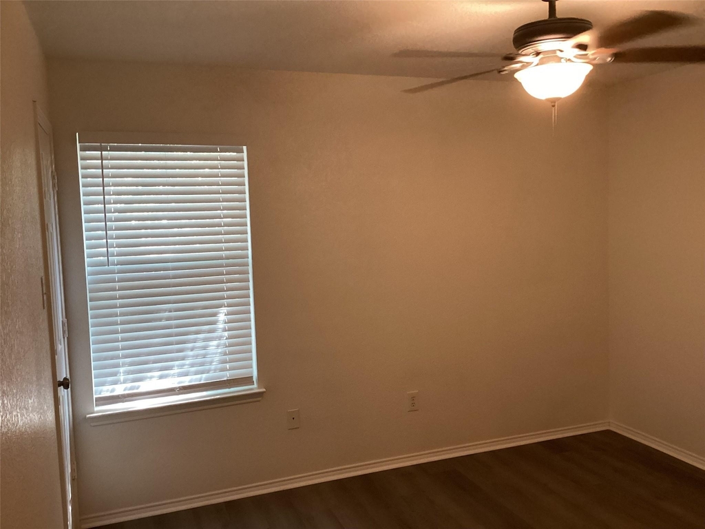 4936 Happy Trail - Photo 14
