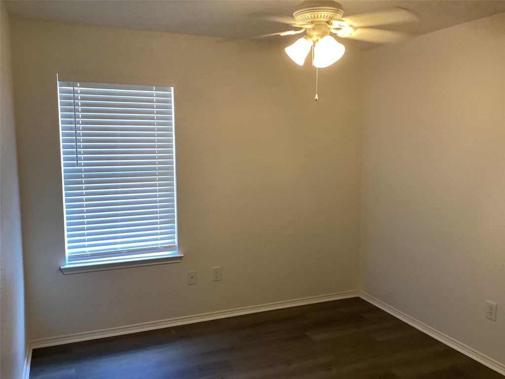 4936 Happy Trail - Photo 15
