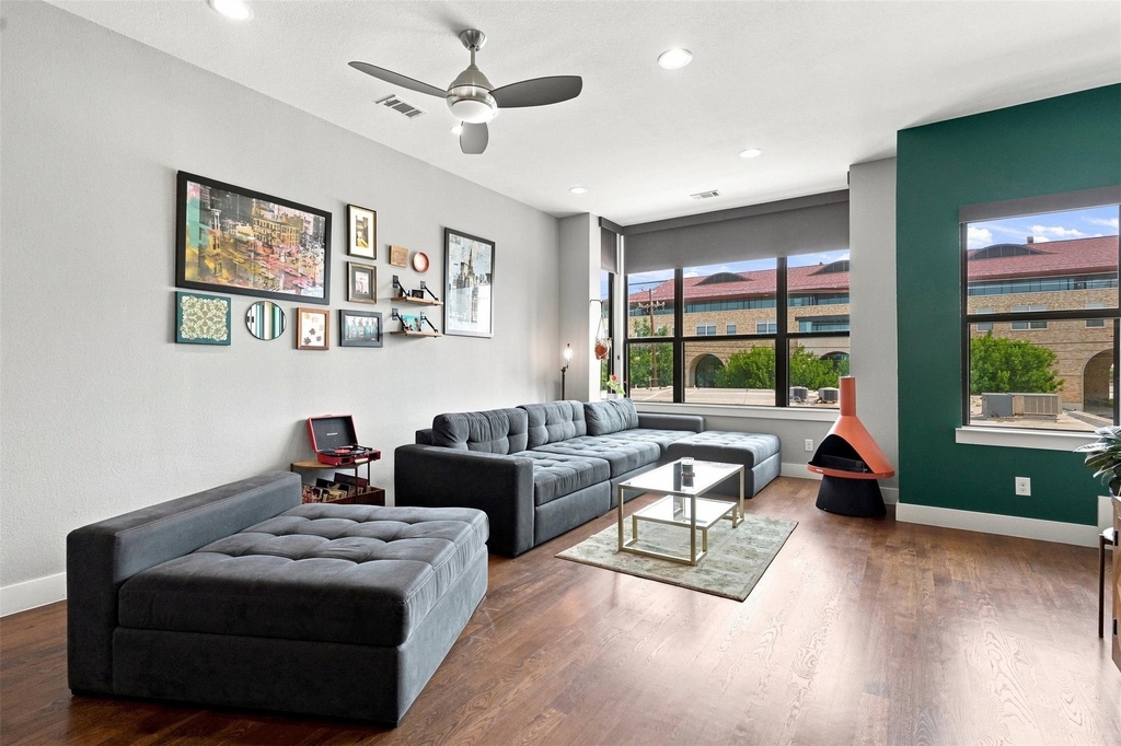 1114 S Adams Street - Photo 23