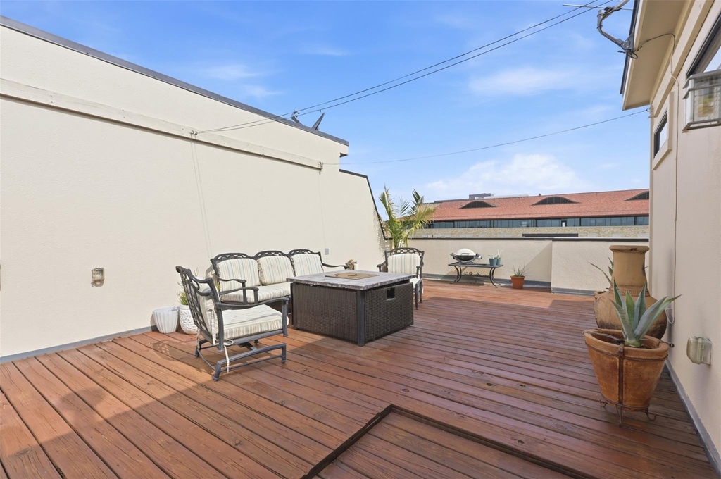 1114 S Adams Street - Photo 38