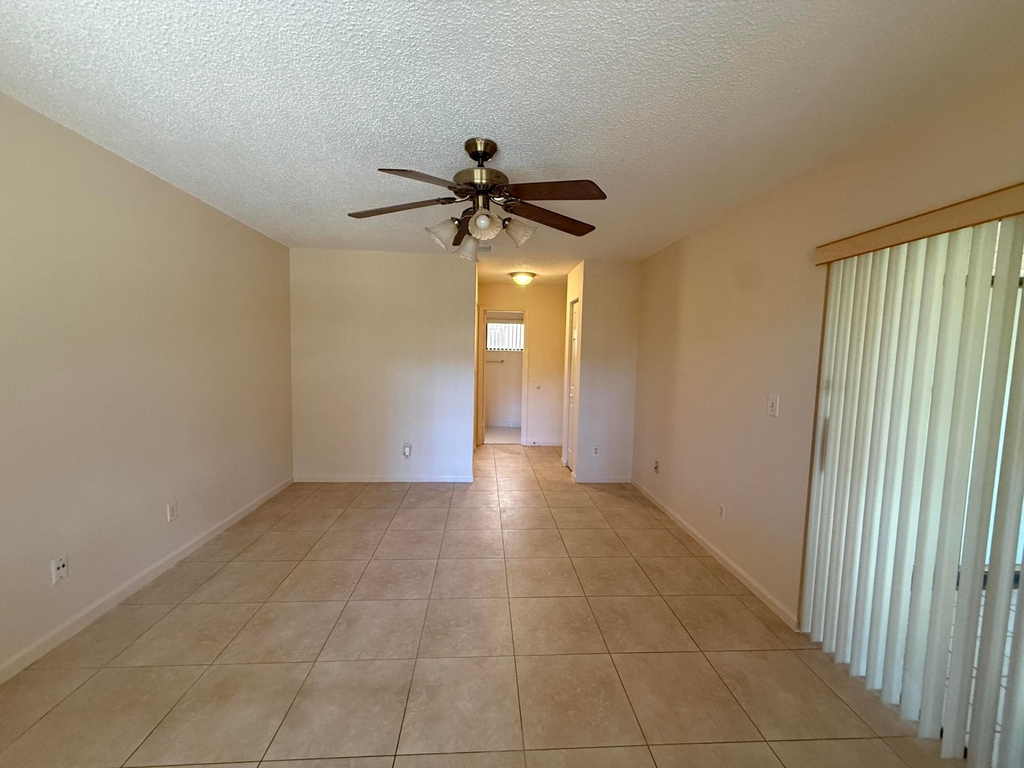 12028 Royal Palm Boulevard - Photo 10