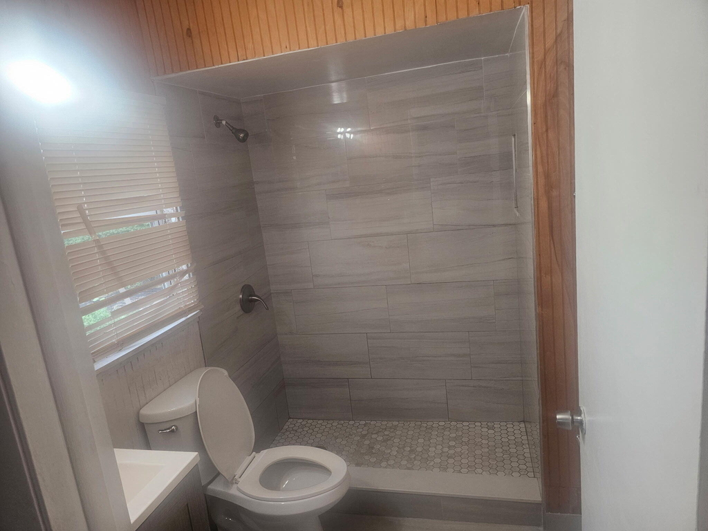 3865 Aladdin Avenue - Photo 4