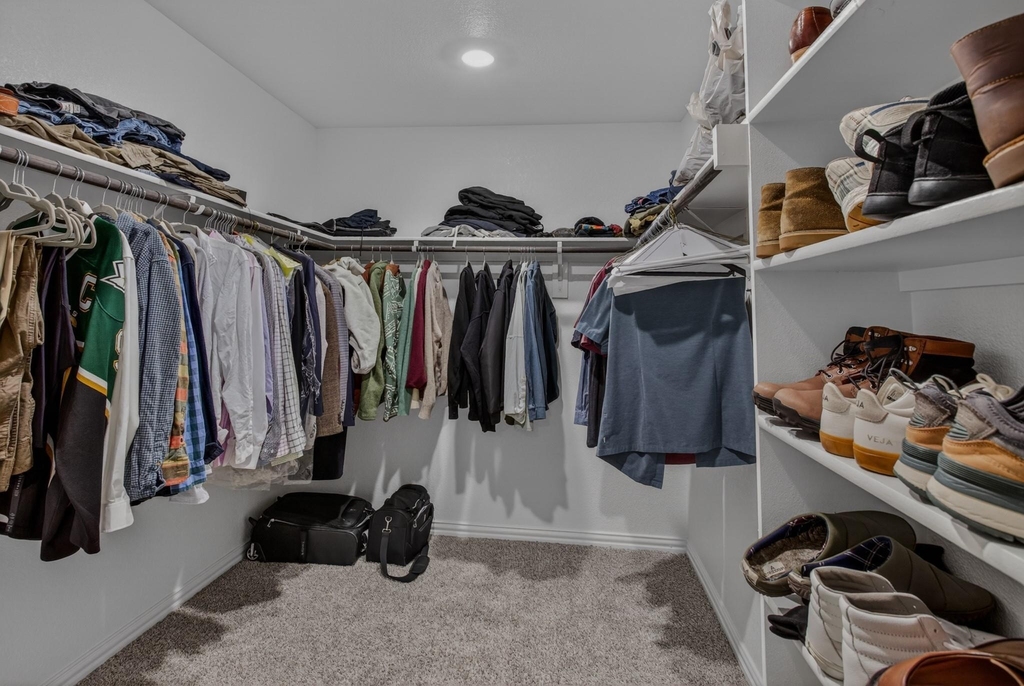 2617 Kings Canyon Mews - Photo 9
