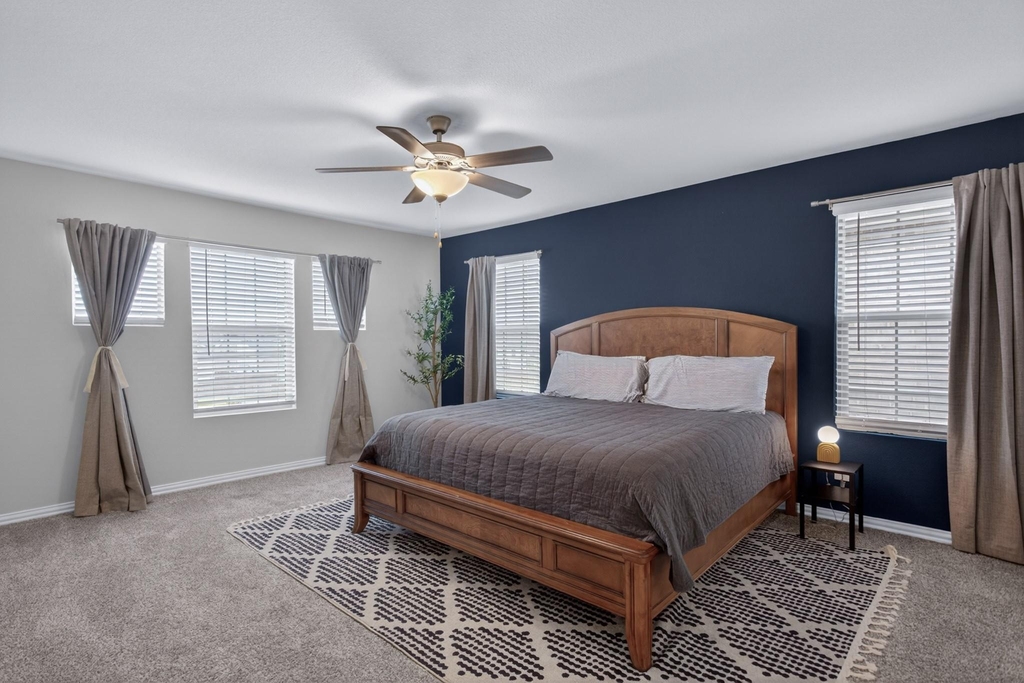 2617 Kings Canyon Mews - Photo 3
