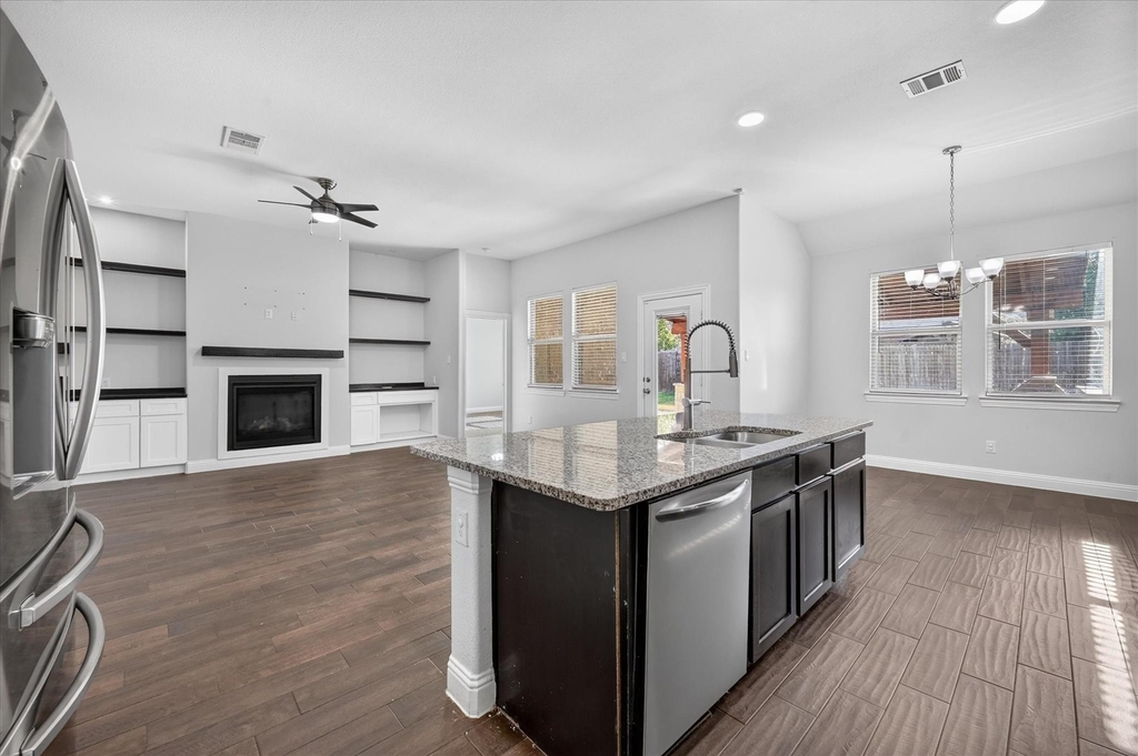 11324 Blaze Street - Photo 6