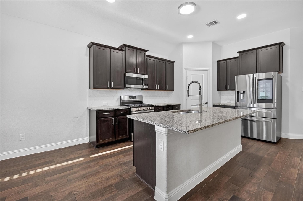 11324 Blaze Street - Photo 3