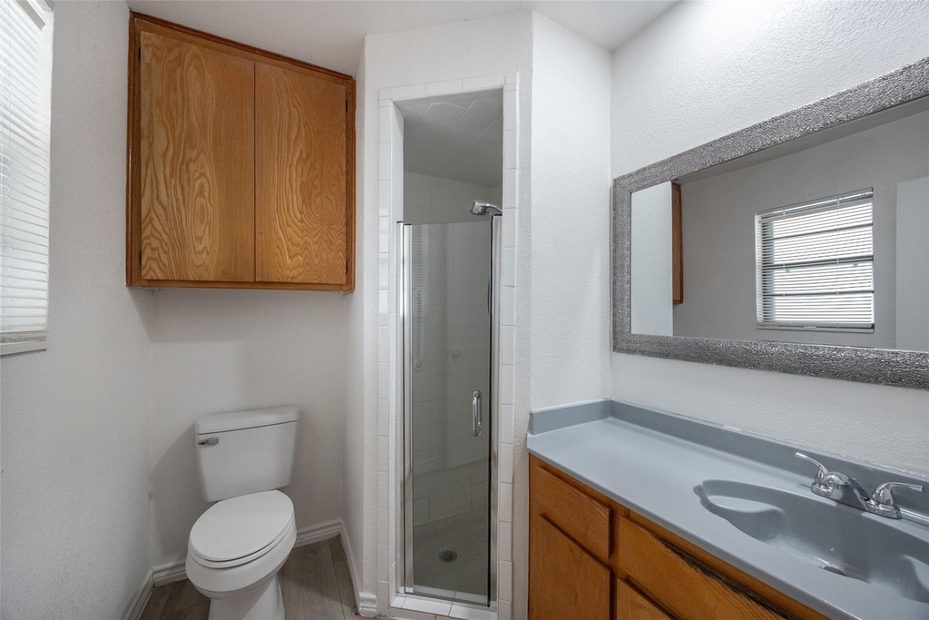 5221 Cordova Avenue - Photo 18