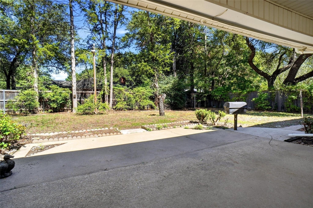 832 Overhill Drive - Photo 13