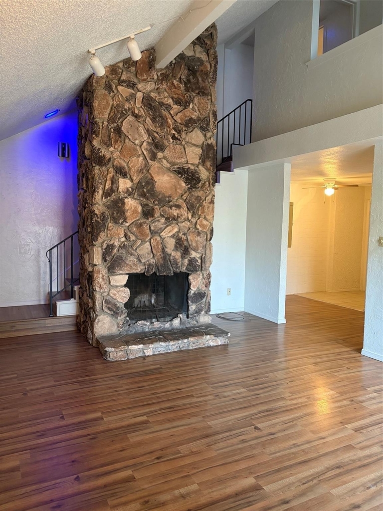 2126 Fleur De Lis Court - Photo 14