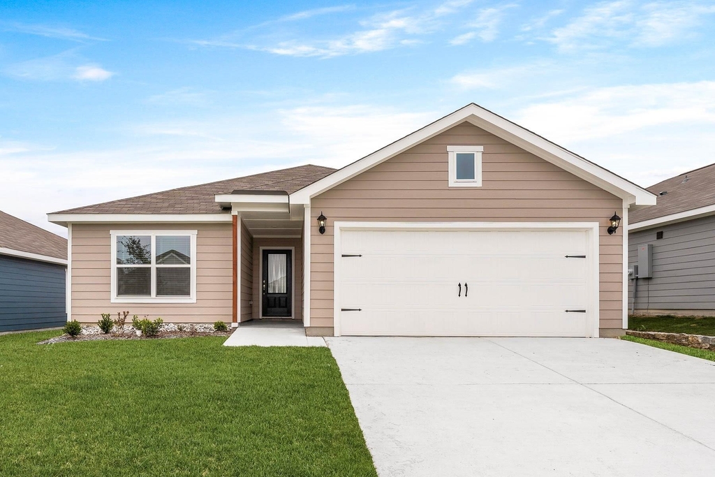 10105 Throttle Lane - Photo 0