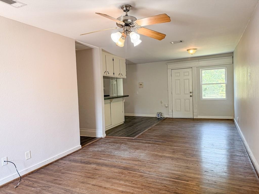 1322 Biggs Terrace - Photo 4