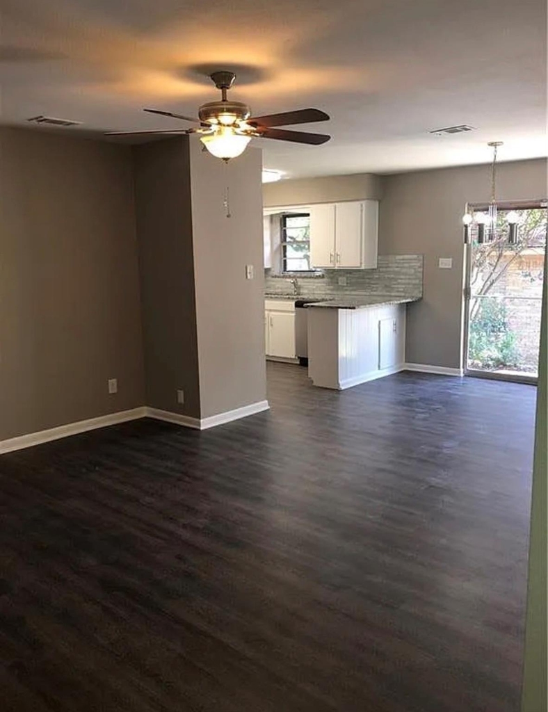 2936 Hunting Drive - Photo 1