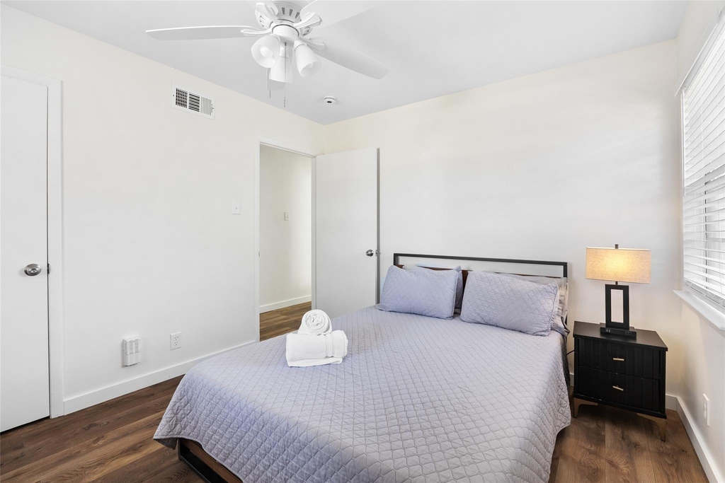 3170 Golfing Green Drive - Photo 21