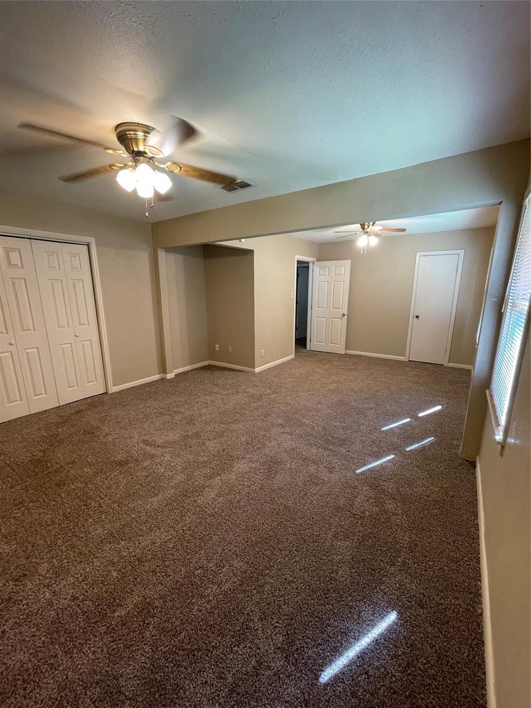 910 Westmoreland Street - Photo 1