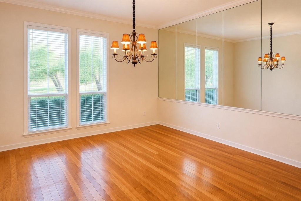 212 Longview Court - Photo 1
