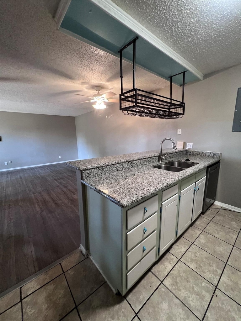 5604 Boca Raton Boulevard - Photo 3