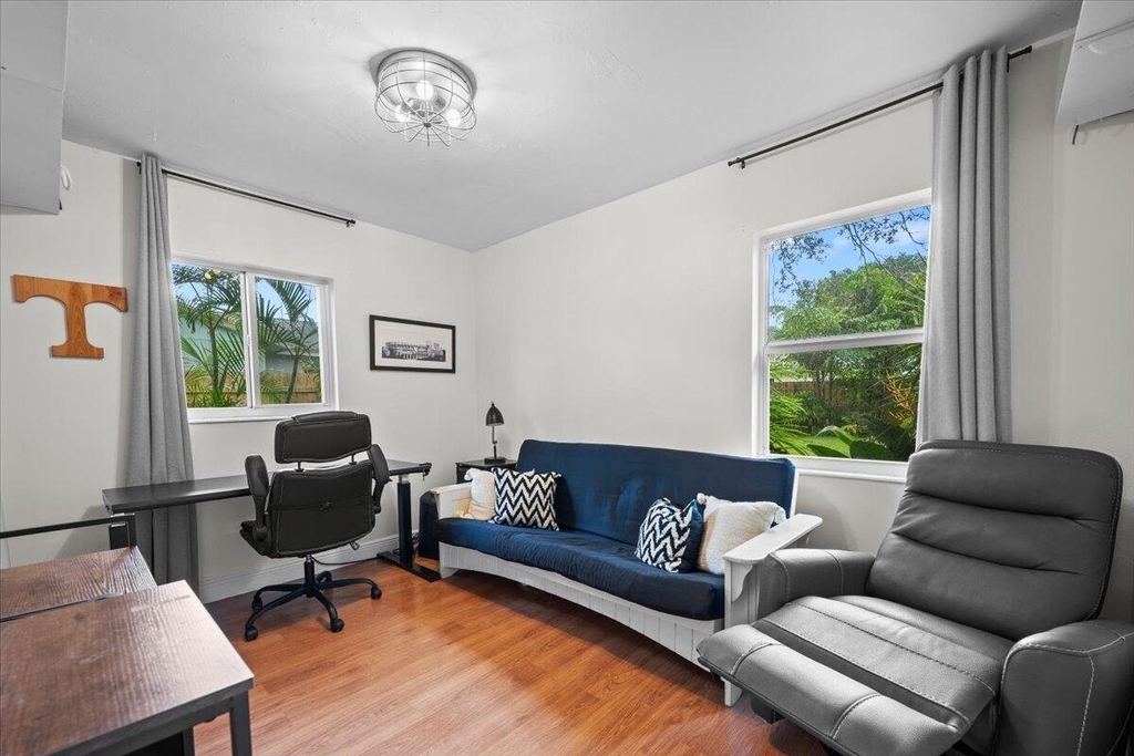 710 Cree Street - Photo 14