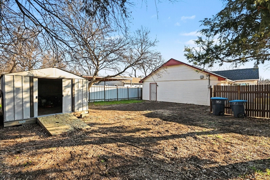 3720 Stanley Avenue - Photo 23