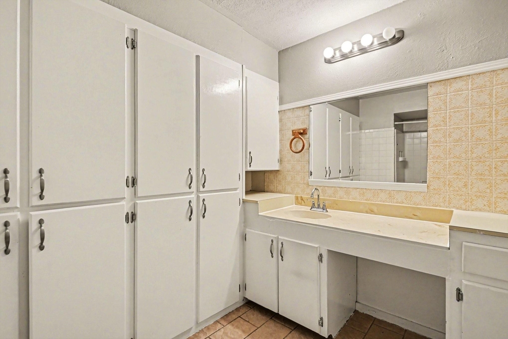 3720 Stanley Avenue - Photo 16