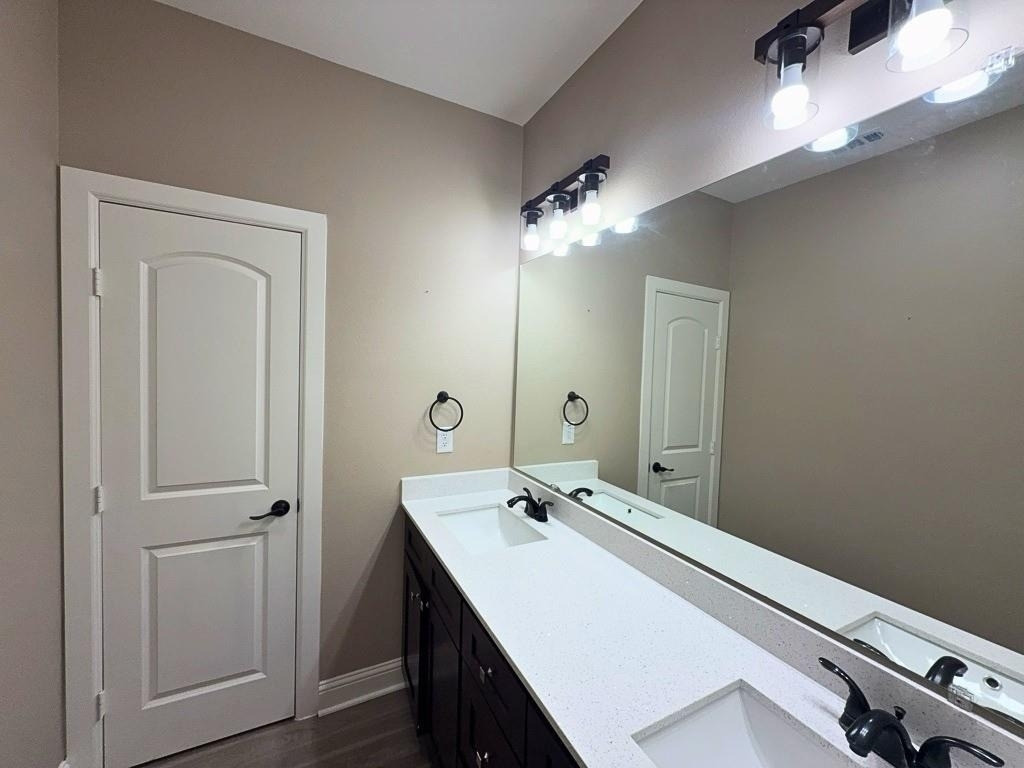 1001 Debby Court - Photo 6