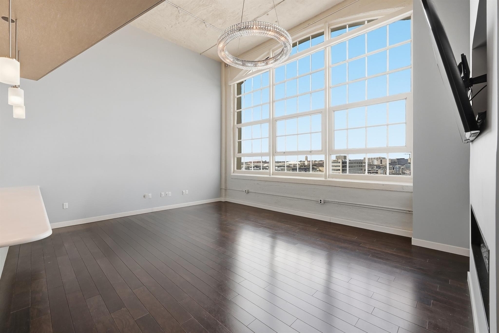 2600 W 7th Street - Photo 20