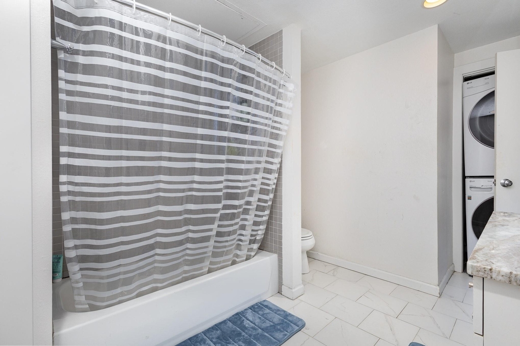 4111 Cole Avenue - Photo 19