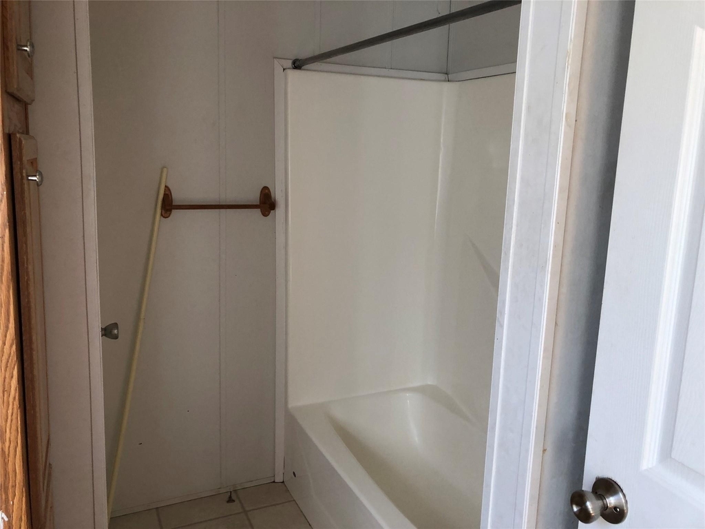118 Windy Creek Court - Photo 8