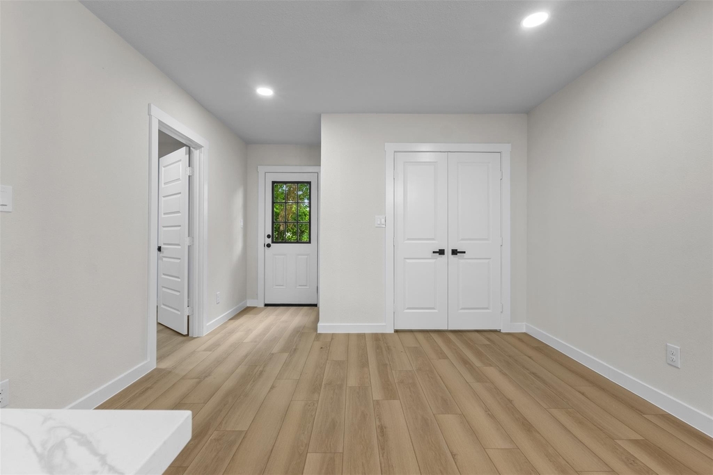 3216 Sharon Street - Photo 4