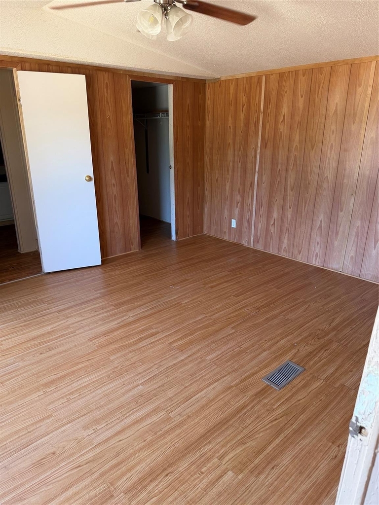 128 Rommel Court - Photo 8