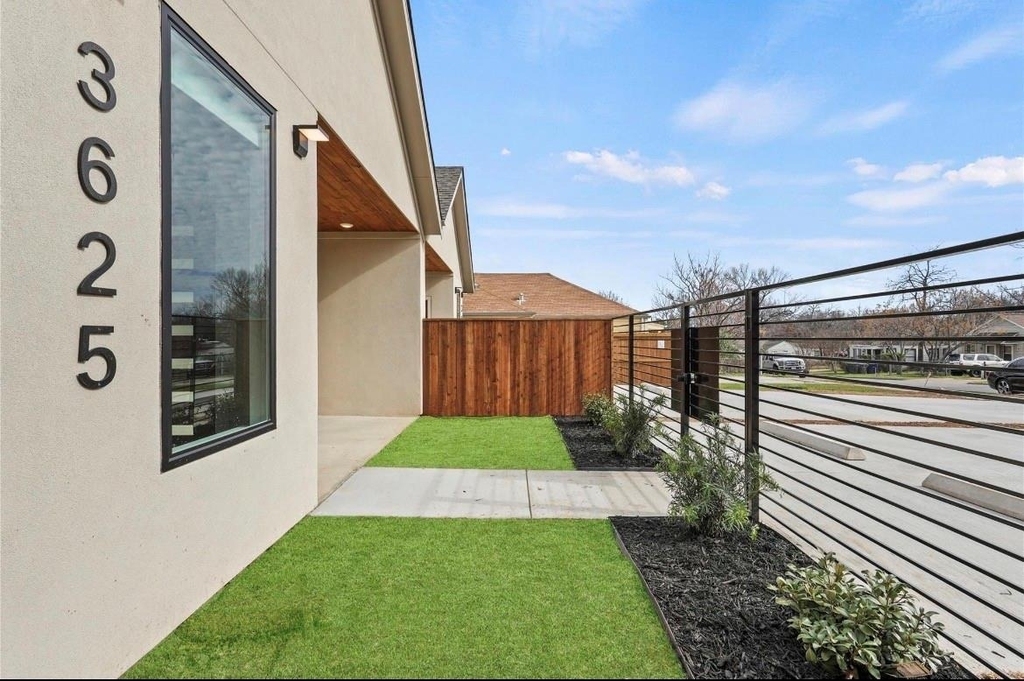 3625 Mount Royal Street - Photo 2