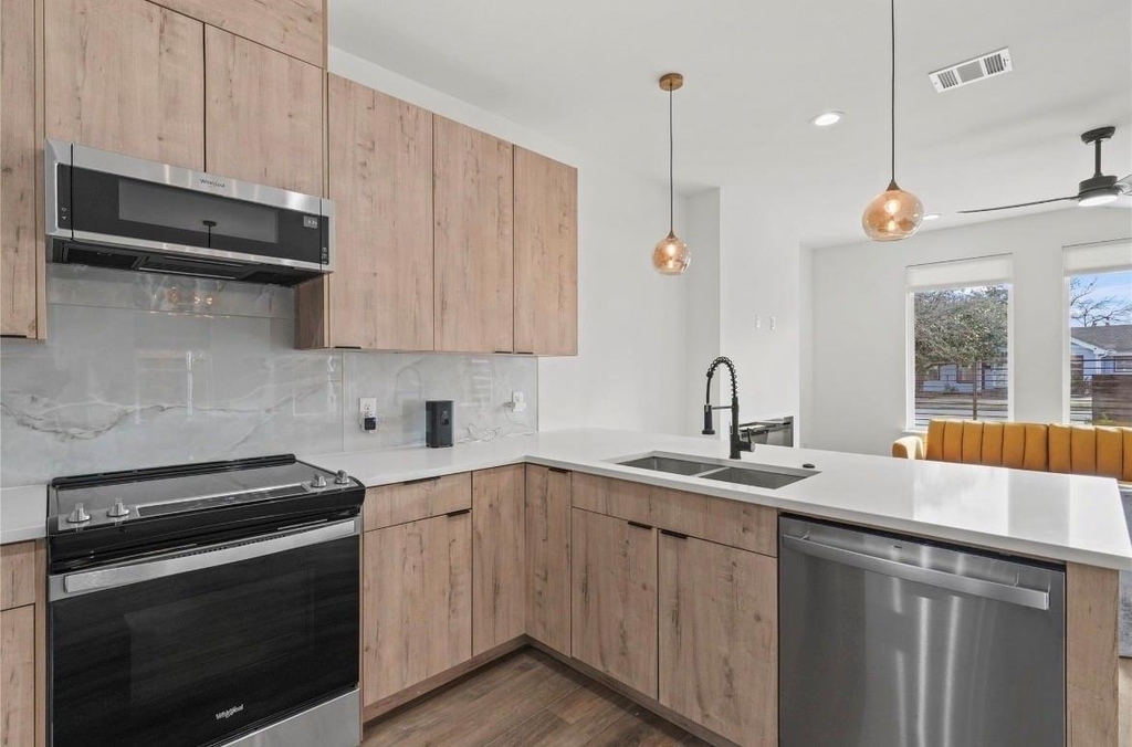 3625 Mount Royal Street - Photo 11